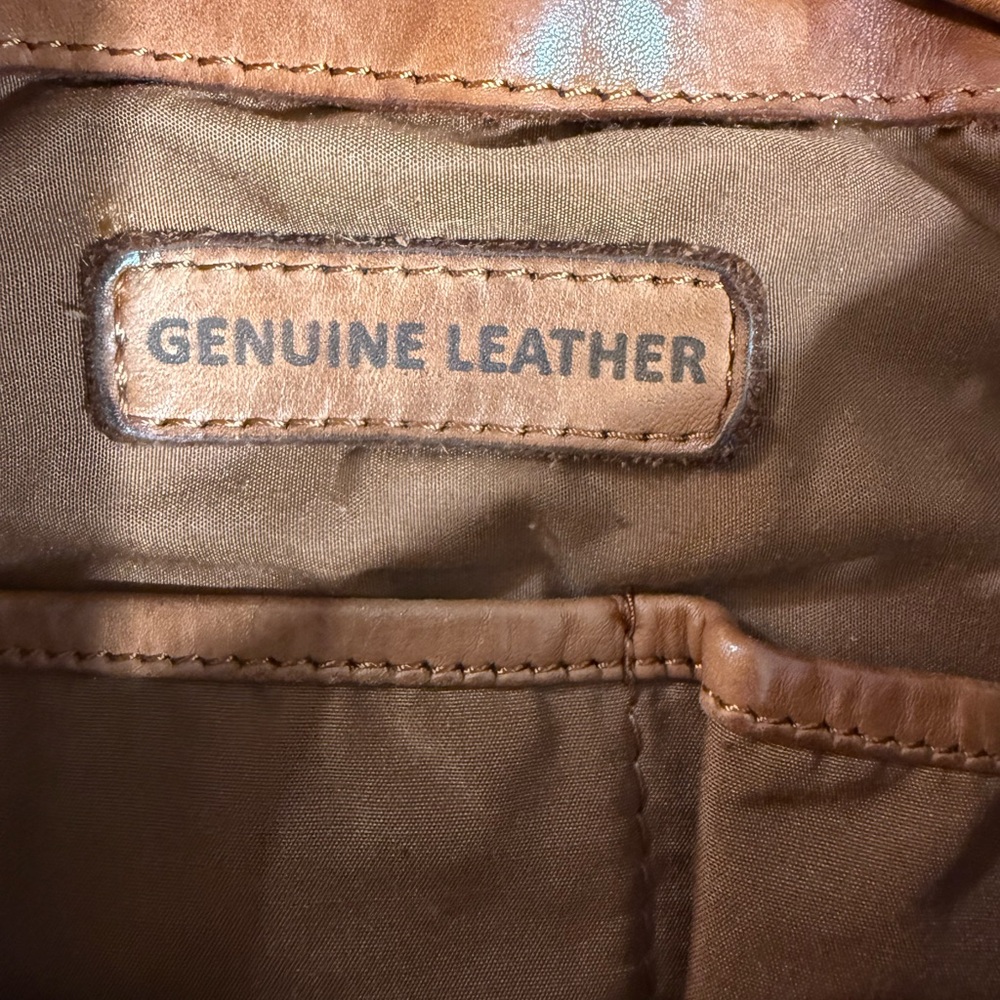 MARTA PONTI Tan Leather Crossbody Bag with Stud Details - Picture 6 of 8